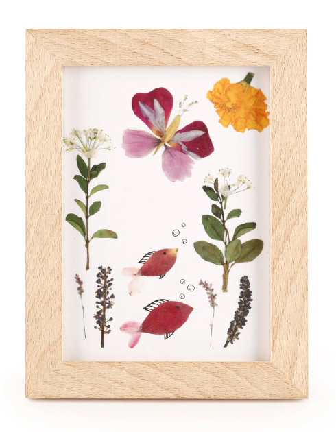 Huckleberry Make Your Own Pressed Flower Frame Art
