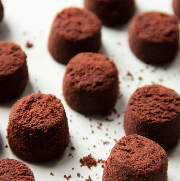 Chocolate Shortbread Cookies with Kelp · Barnacle Foods